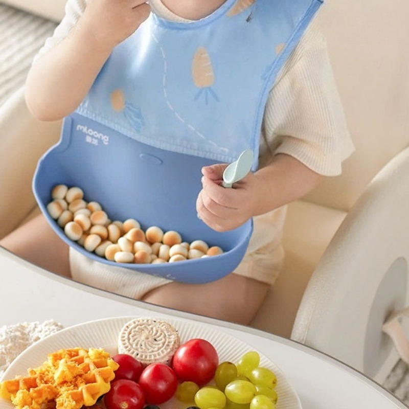Śliniaki dziecięce wodoodporne – Waterproof Baby Bibs Silicone recenzja i cena
